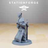 The Interrogator / Priest / Chaos / Marine / Sci Fi / Space / Table Top / Station Forge / 3D Print / 4K Mini / Wargaming