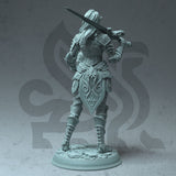 Celathyn / Fighter / Paladin / Warrior / Fey / Elf / Pathfinder / DnD / DM Stash / 3D Print / 4K Mini / TableTop Miniature / 32mm / 75mm