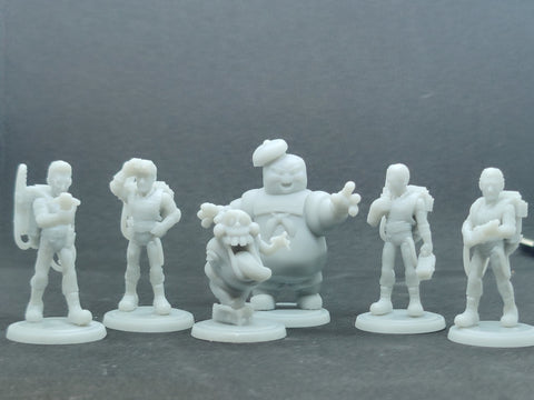 Ghost and Hunter Miniatures - Set / Tabletop / Minis / RPG