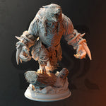 Hilda Bjornstain - Bear / Barbarian / Shapeshifter / Bear / Druid / Pathfinder / DnD / DM Stash / 3D Print / TableTop / 32mm / 75mm